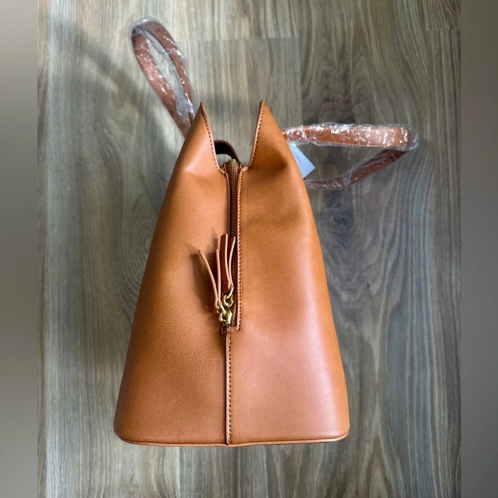 Fawn Design – The Satchel Bag in Brown – NWT